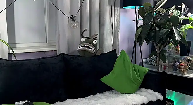 Živý XXX chat KiraLiLime