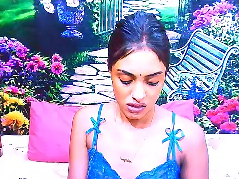 แชท XXX สดของ IndianPretty14u2Luv