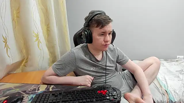 Вебкам-шоу iliaskrislove