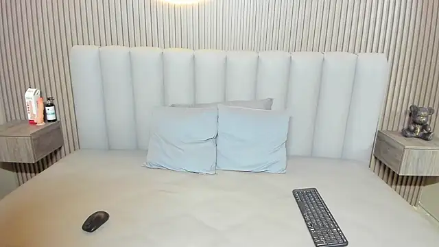 Michelle_Saenz_ – webcam-show