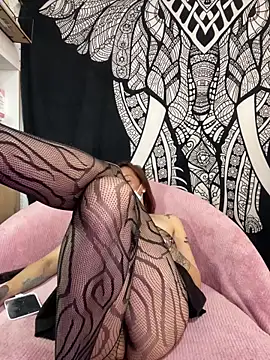 Chat +18 de Boonny_Boo- ao vivo