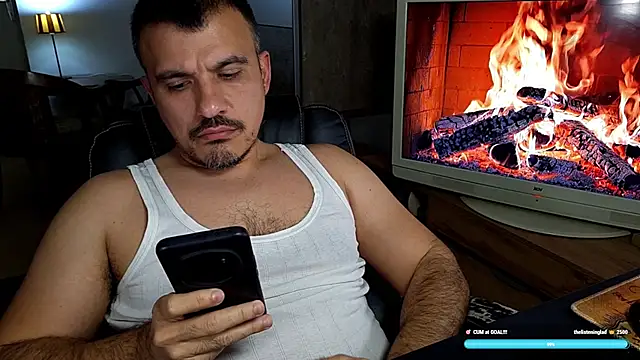 GymD4ddy élő XXX-chatje