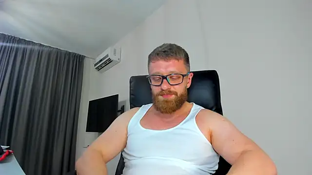 Czat XXX na żywo – Findom_guy