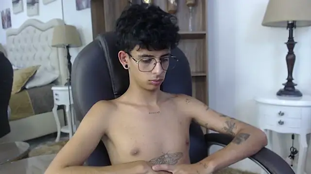 Ibratxandy Adlı Modelin Web Kamerası Şovu