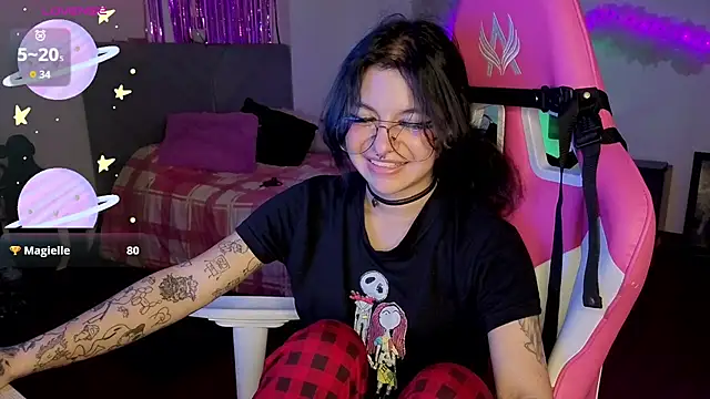 larah_uwu Obrolan Langsung XXX