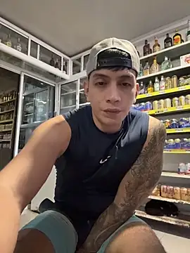 OliverWest04 라이브 XXX 채팅