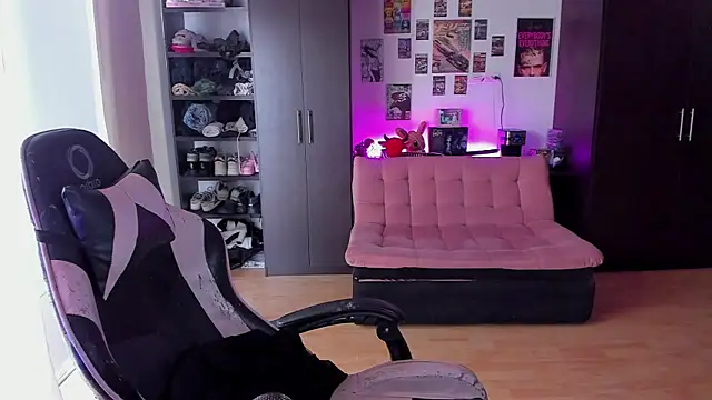 Chat +18 de xIce_Boy ao vivo