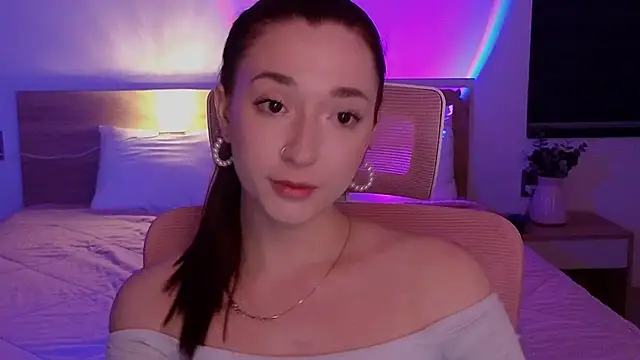 YasmineWest – Live XXX-chat