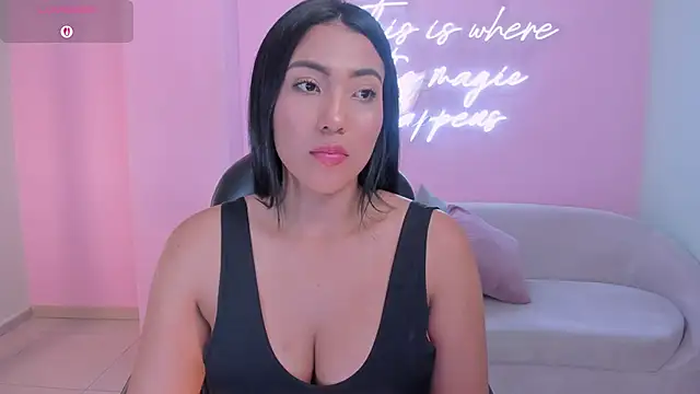 Chat +18 de NatalieLewis ao vivo