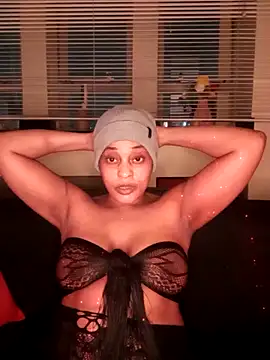 ORUOMA – Naživo XXX chat