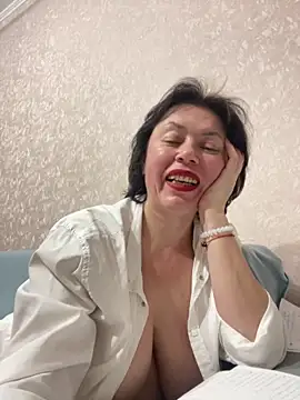 Kiramagic's Live XXX Chat