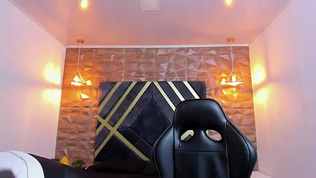 Chat +18 de Emmaa_white_ ao vivo