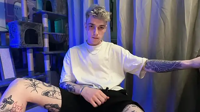 Онлайн чат XXX davesinner