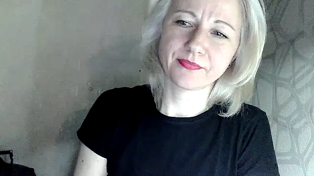 Katerina-Kissa Live XXX-Chat