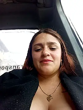 Hanna__a Adlı Modelin Canlı XXX Sohbeti