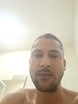 Chat XXX ao vivo de Arrombador20