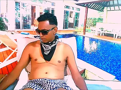 IndianHunk01 Adlı Modelin Web Kamerası Şovu