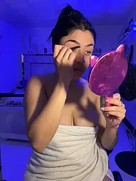 lucianaroy's Live XXX Chat