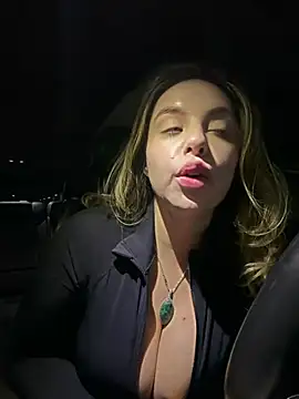 Alirawrz's Live XXX Chat