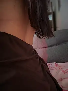 DulceLenns 即時 XXX 聊天