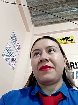 دردشة Hannah-colx الجنسية المباشرة