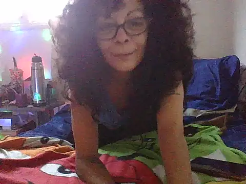 luly_mariposa's Webcam Show