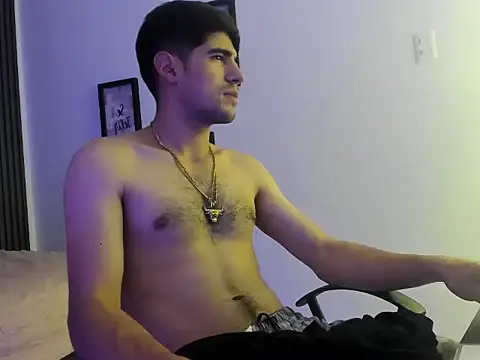 tommy_badboyy Webcam-Show