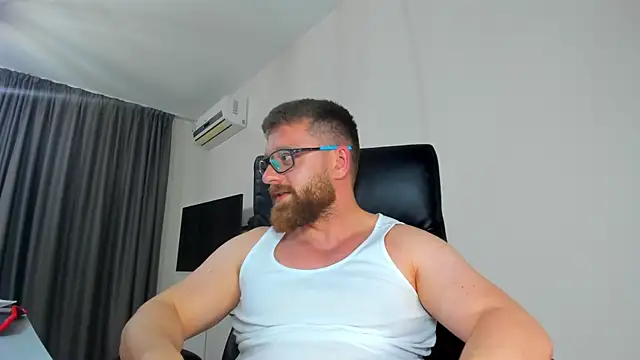 Živý XXX chat Findom_guy
