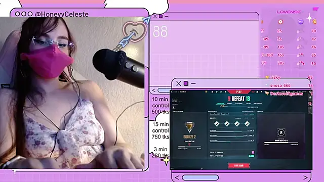 HoneyyCeleste 即時 XXX 聊天