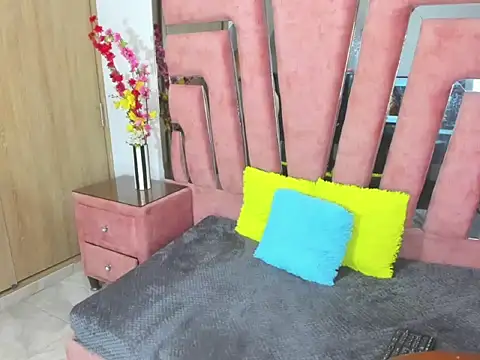 MaraKarly 即時 XXX 聊天