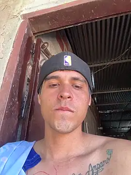 XXX chat uživo modela davidjan1996