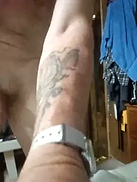 Danialanon Show in webcam