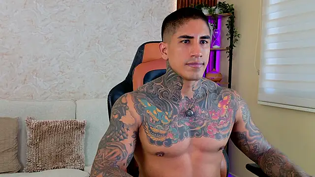 Вебкам-шоу AdanReilly