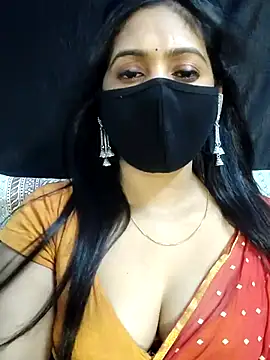 XXX chat uživo modela Monalisha_G