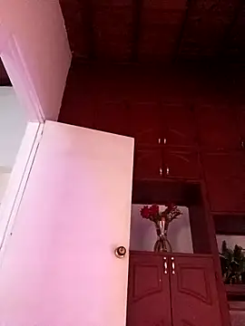 Melinerd Chat XXX live