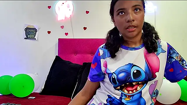 Ellie_Cute7: απευθείας συνομιλία ΧΧΧ