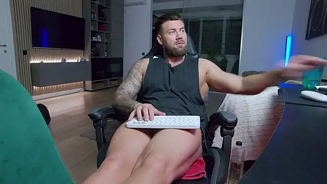 UbbeVikingn Live XXX chat