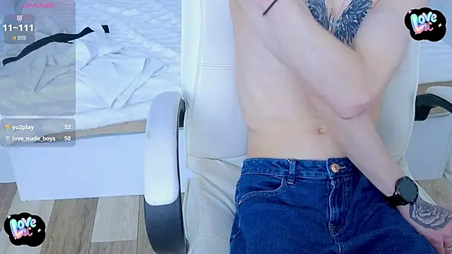 Show modela Cristian__Dior na web-kameri