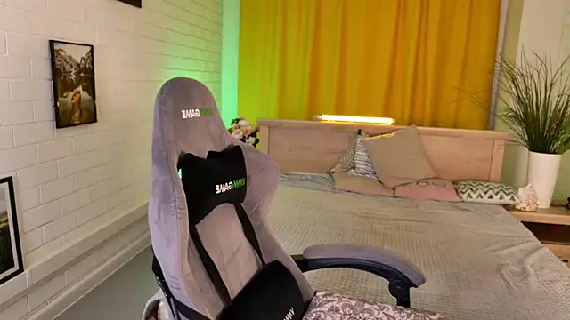 XXX chat uživo modela AliceLids