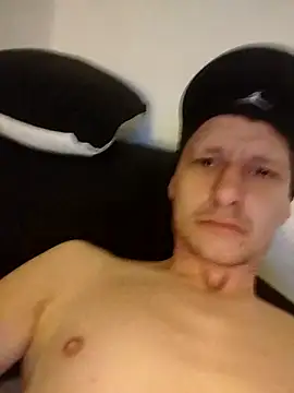 Badboycze élő XXX-chatje