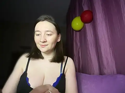 MimiYolaVi: απευθείας συνομιλία ΧΧΧ