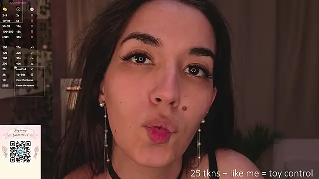 EmmyNoel 现场XXX聊天