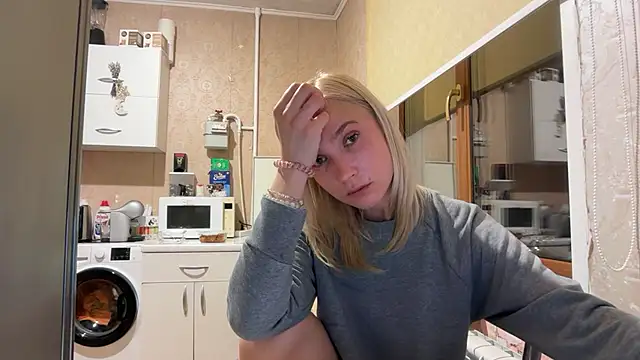 AngelJeni: онлайн-секс-чат