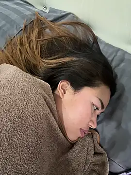 Ponthip live XXX chat