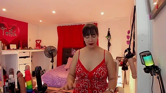 Sarah_teiku Adlı Modelin Web Kamerası Şovu