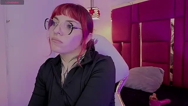 morgana_white: онлайн-секс-чат