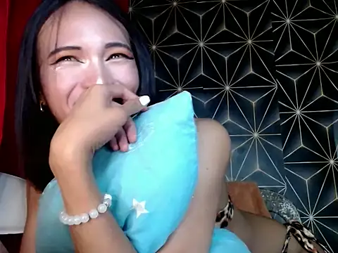 the_girl_of_jamesbond 在線直播表演