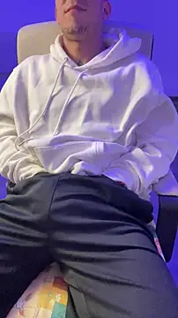 TitanNoir Obrolan Langsung XXX