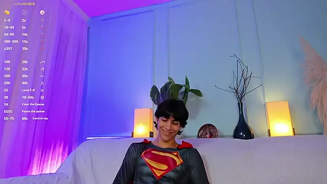 Chat XXX ao vivo de Cheys_Mast