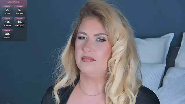 OndinaNoire 现场XXX聊天